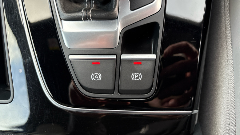 Audi Q5 40 TDI Quattro Edition 1 5dr S Tronic Diesel Estate